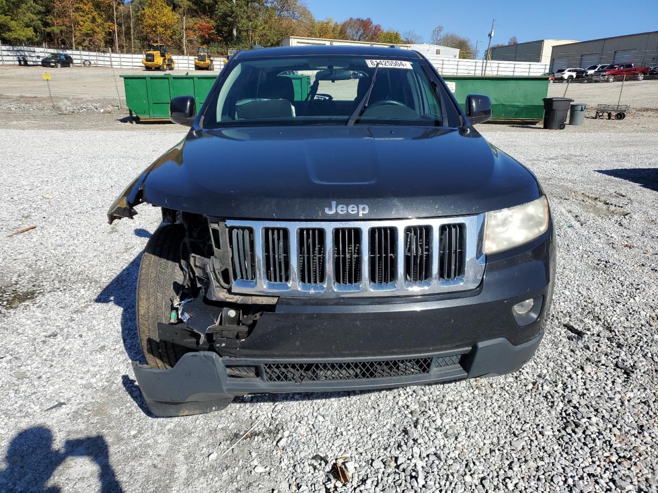 2011 Jeep Grand Cherokee - Image 5