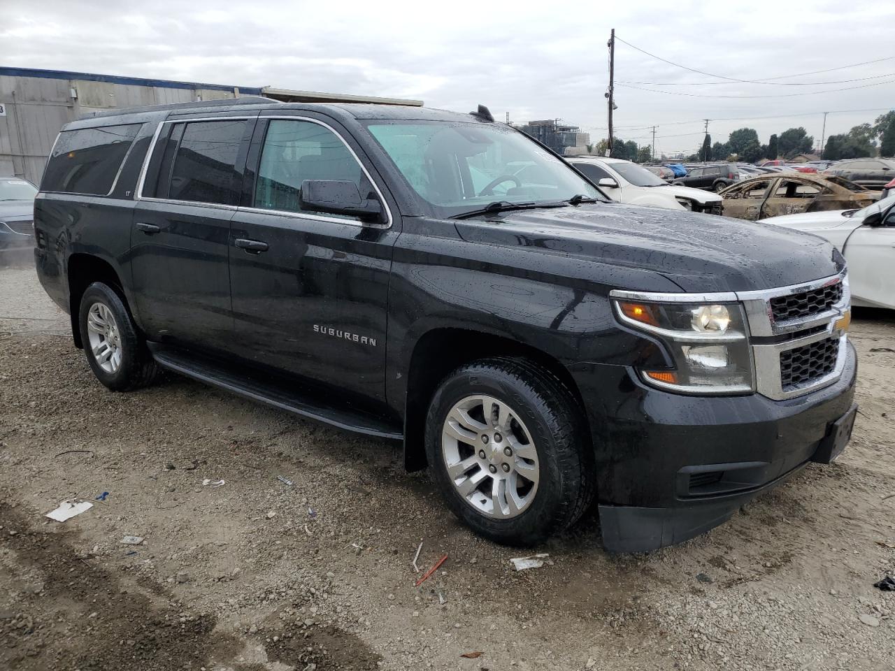 2020 Chevrolet Suburban - Image 4