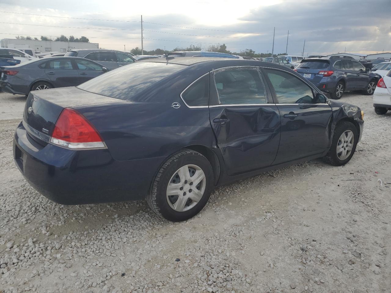 2008 Chevrolet Impala - Image 3