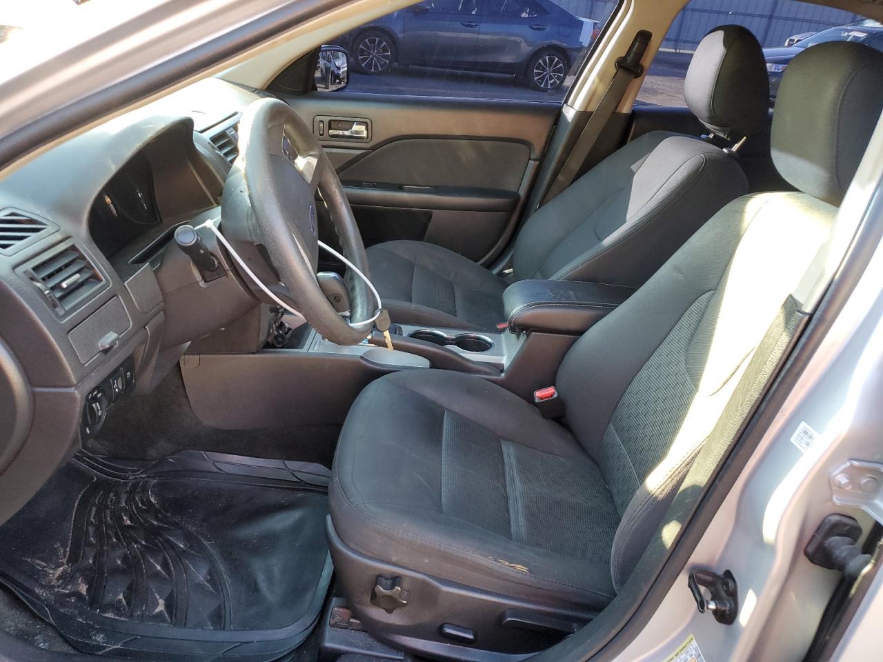 2010 Ford Fusion - Image 7