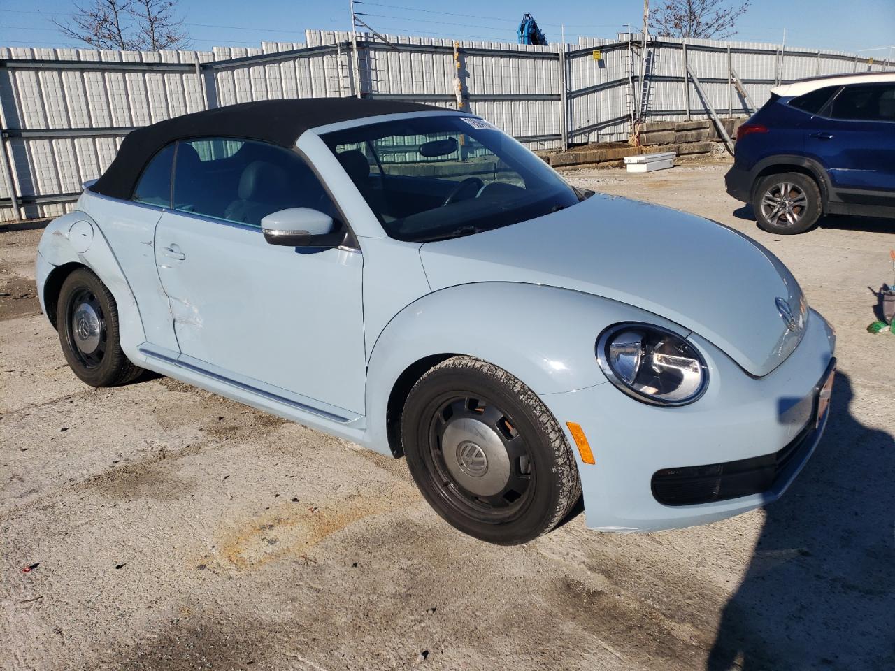 VIN 3VW5P7AT9DM824839 2013 VOLKSWAGEN BEETLE no.4