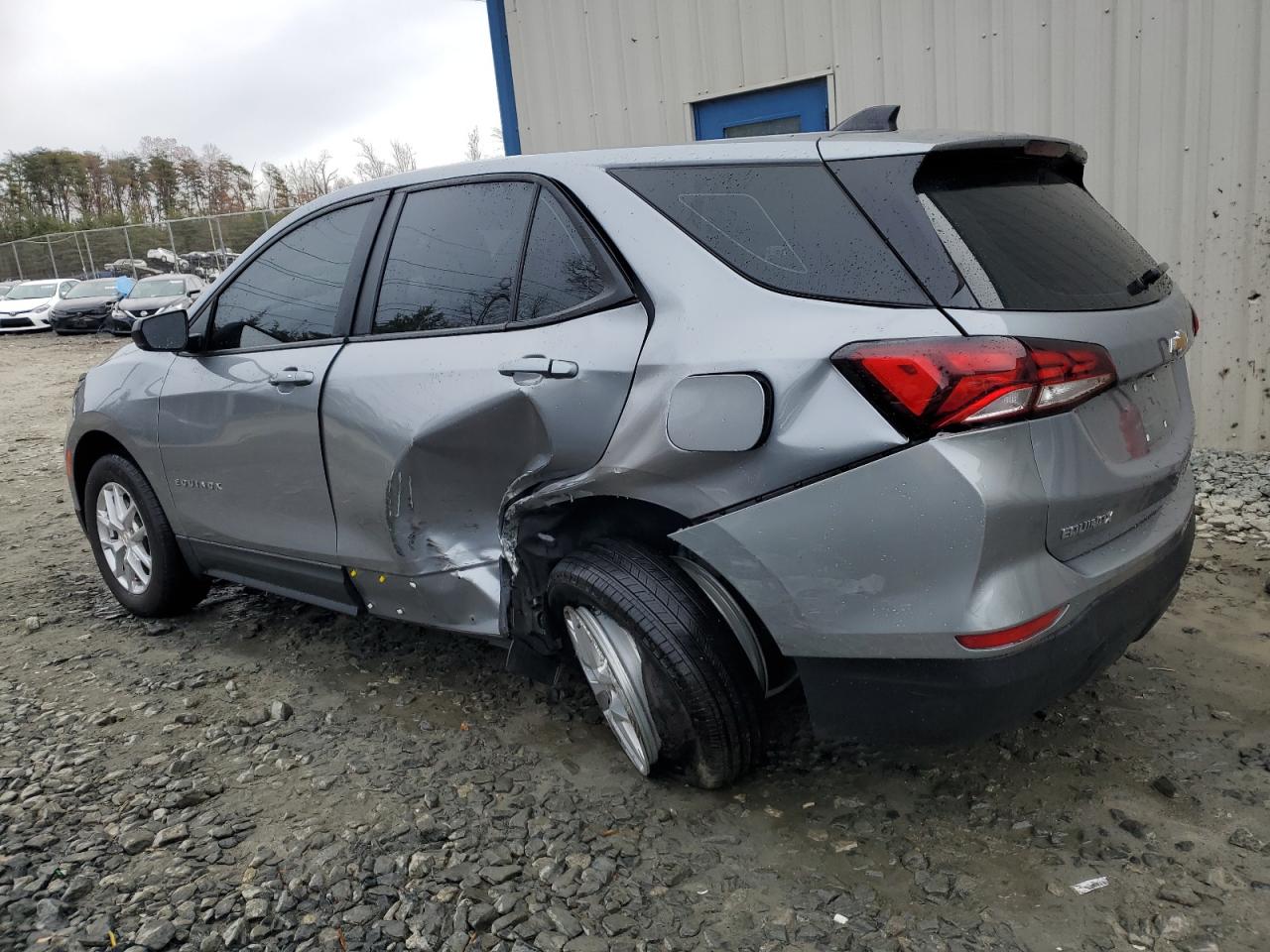 VIN 3GNAXHEG9RL103302 2024 CHEVROLET EQUINOX no.2