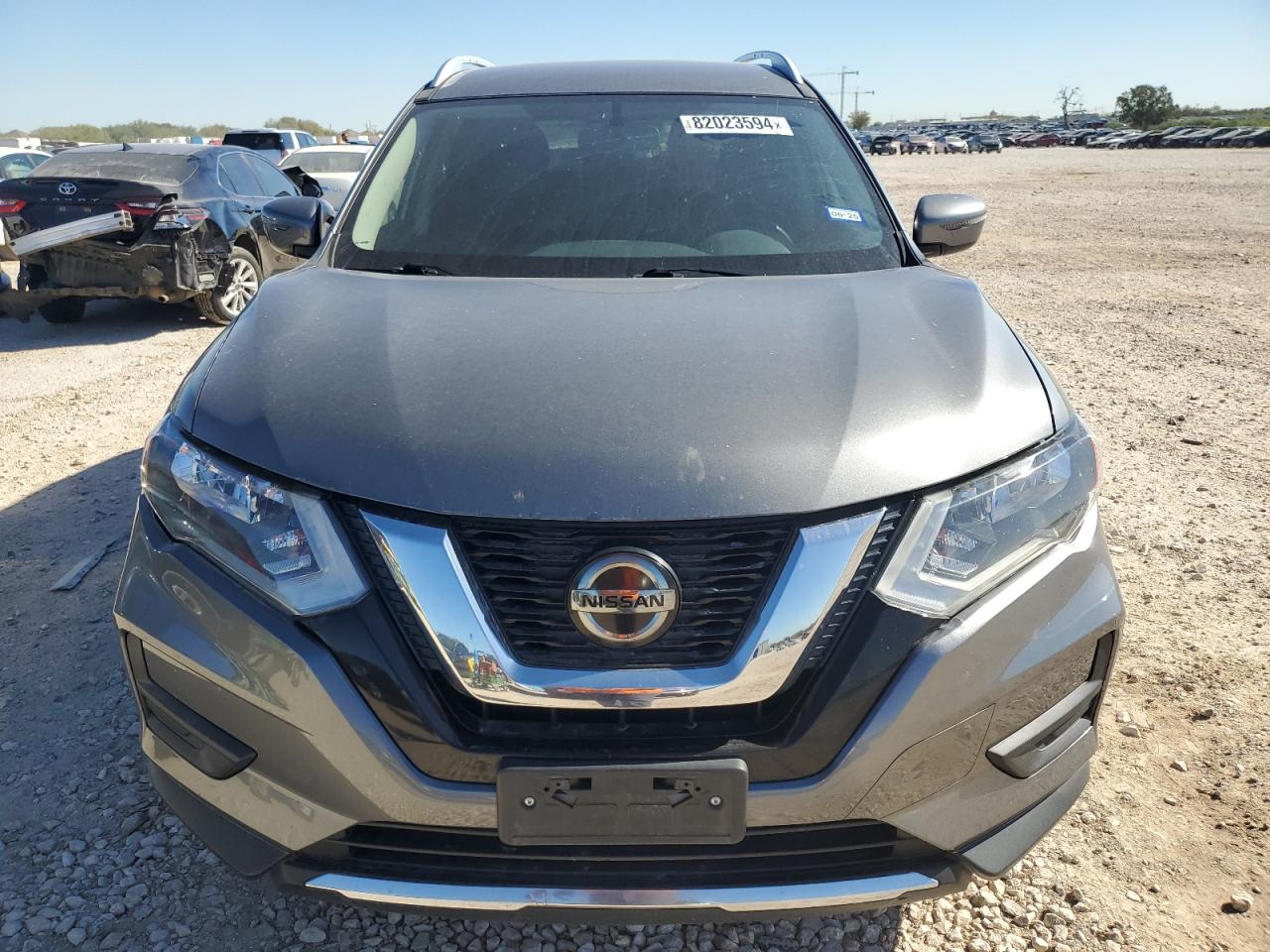 2018 Nissan Rogue - Image 5
