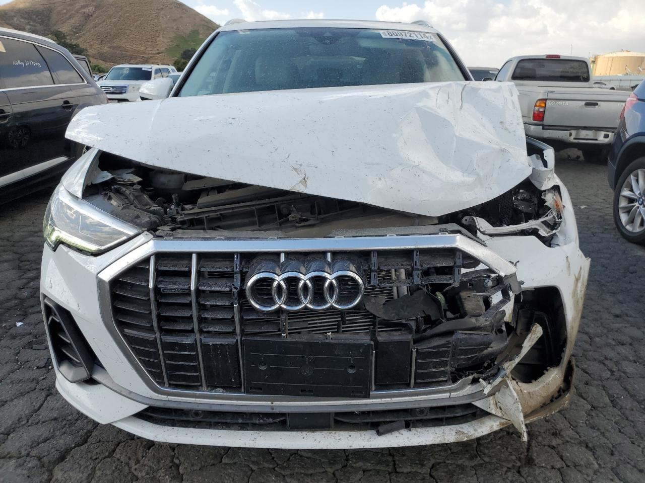 VIN WA1DECF32P1073956 2023 AUDI Q3 no.5