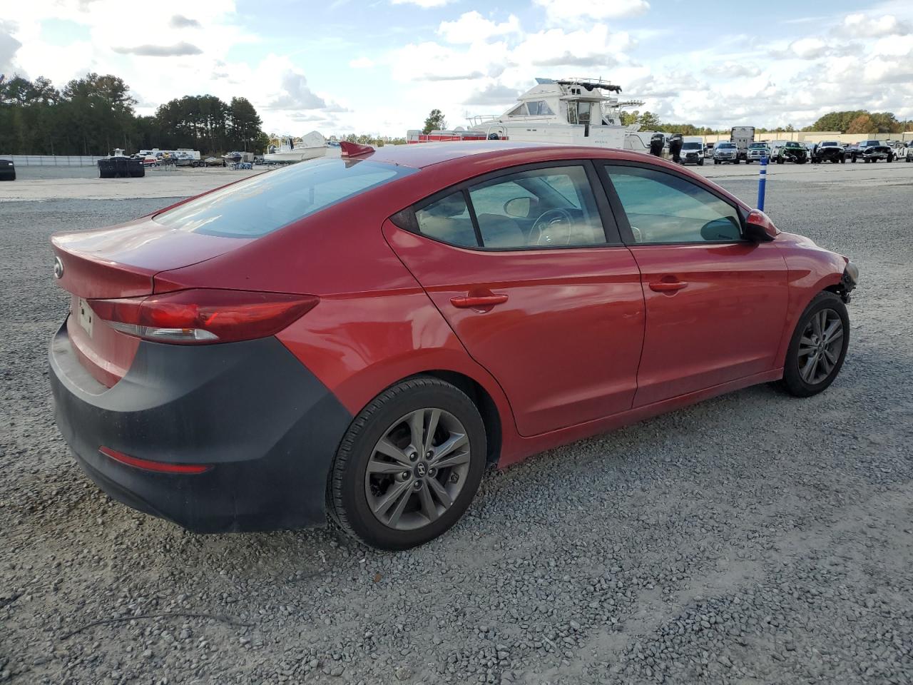 2018 Hyundai Elantra - Image 3