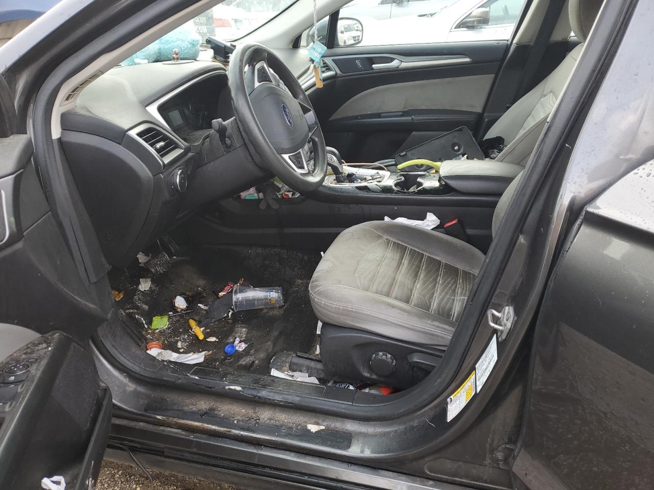 2016 Ford Fusion S VIN: 3FA6P0G79GR299318 Lot: 79645104