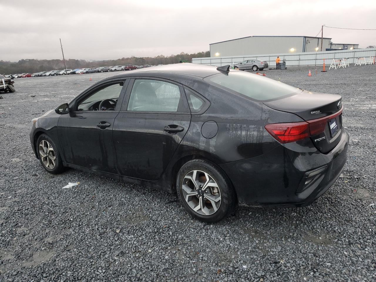 2021 Kia Forte - Image 2