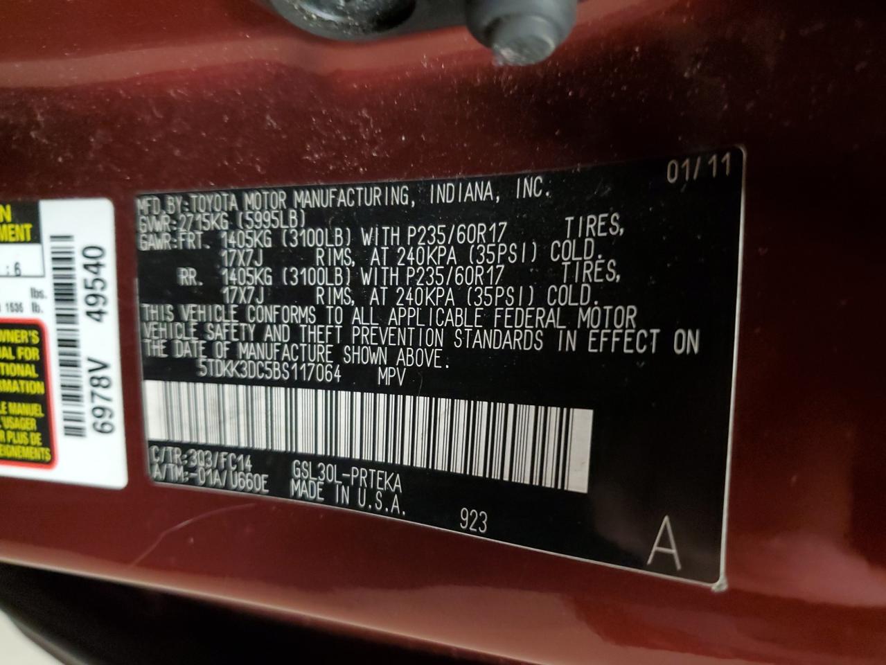 2011 Toyota Sienna - Image 13