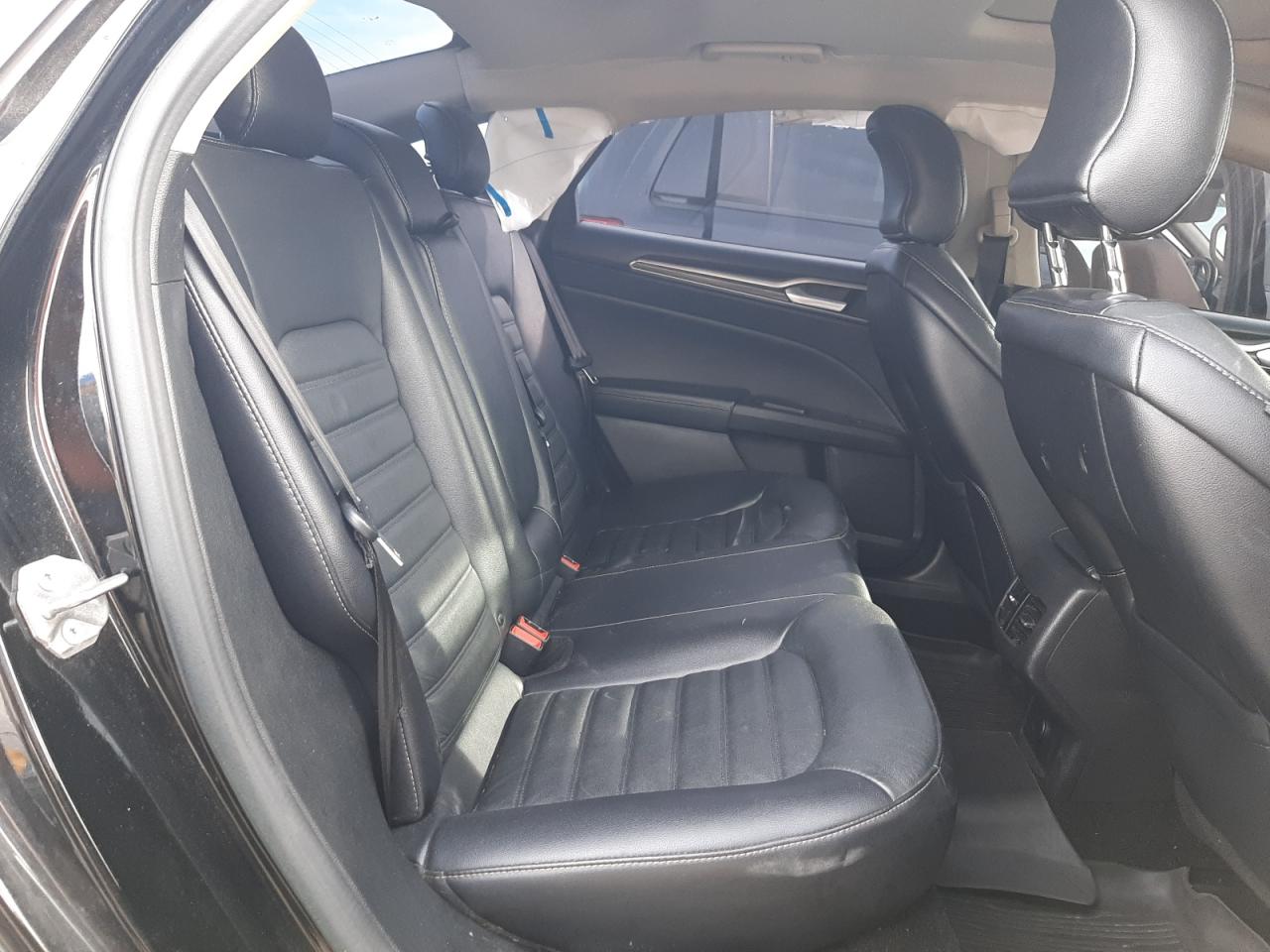 2017 Ford Fusion - Image 10