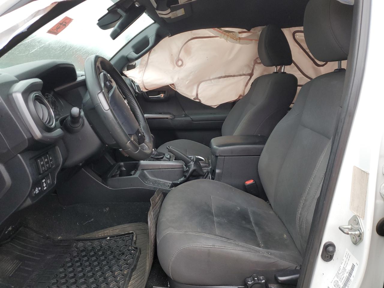 2019 Toyota Tacoma - Image 7