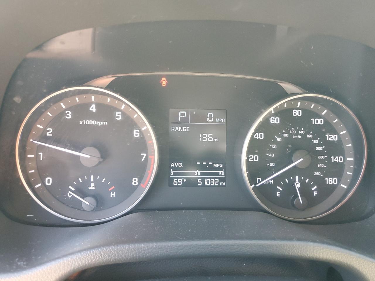 2017 Hyundai Elantra - Image 9
