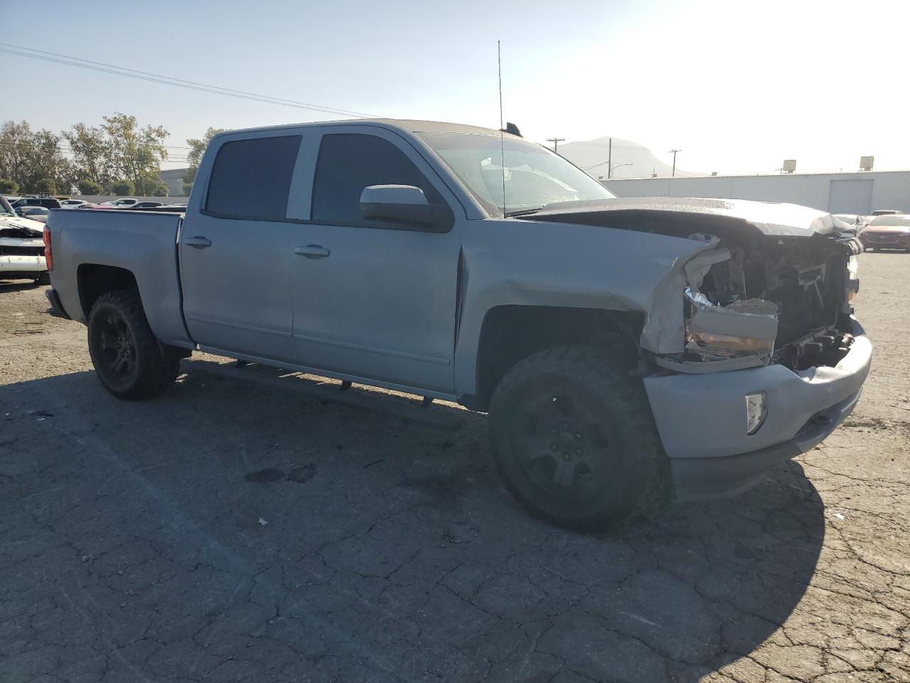 2016 Chevrolet Silverado - Image 4