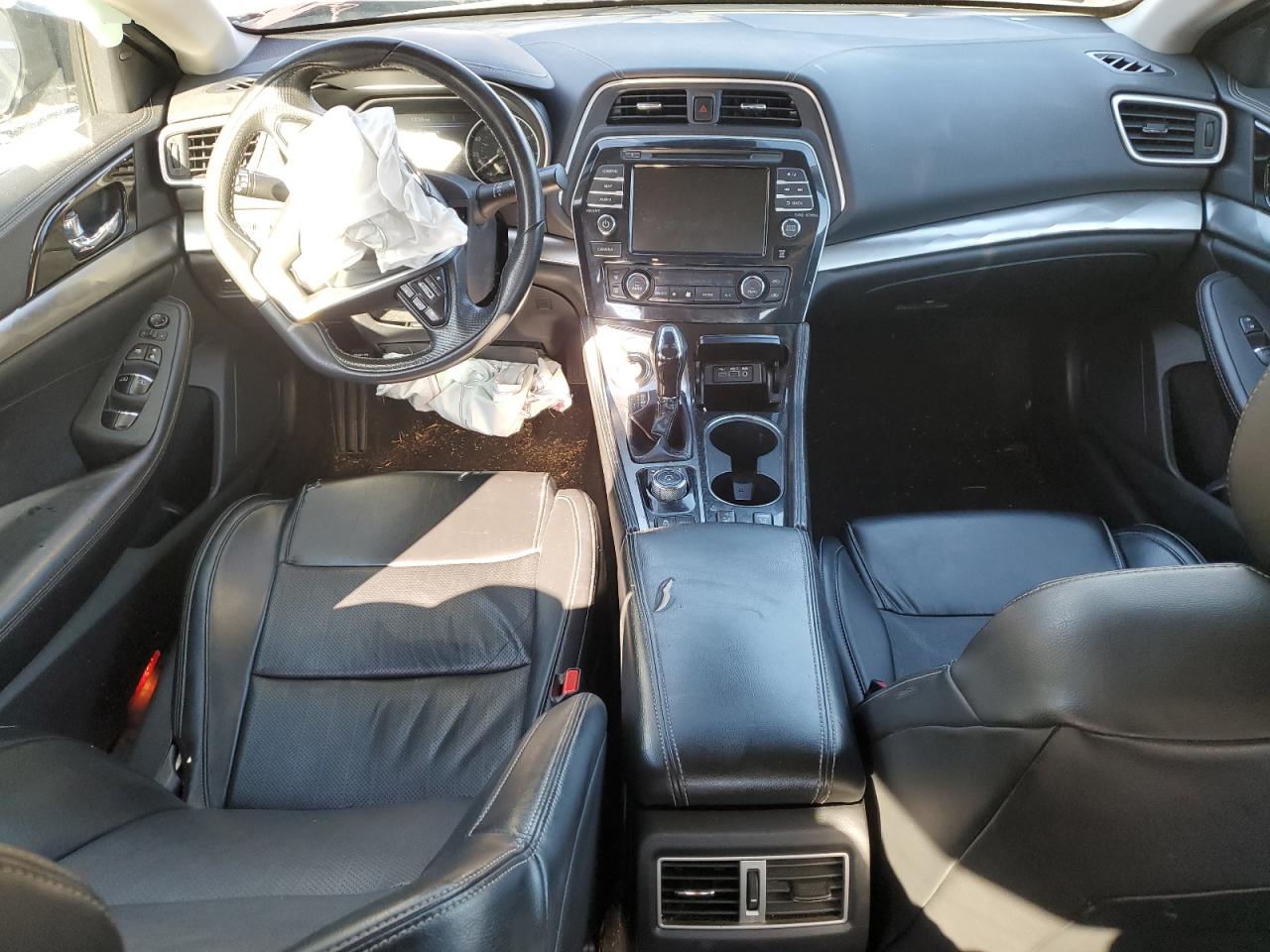 2021 Nissan Maxima - Image 8