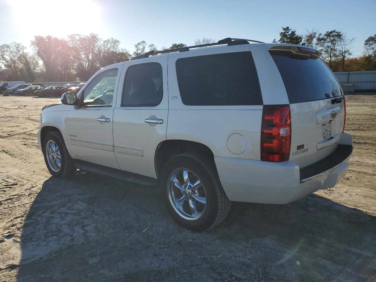 2010 Chevrolet Tahoe - Image 2