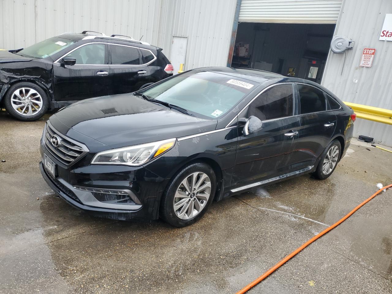 VIN 5NPE34AF5HH438843 2017 HYUNDAI SONATA no.1