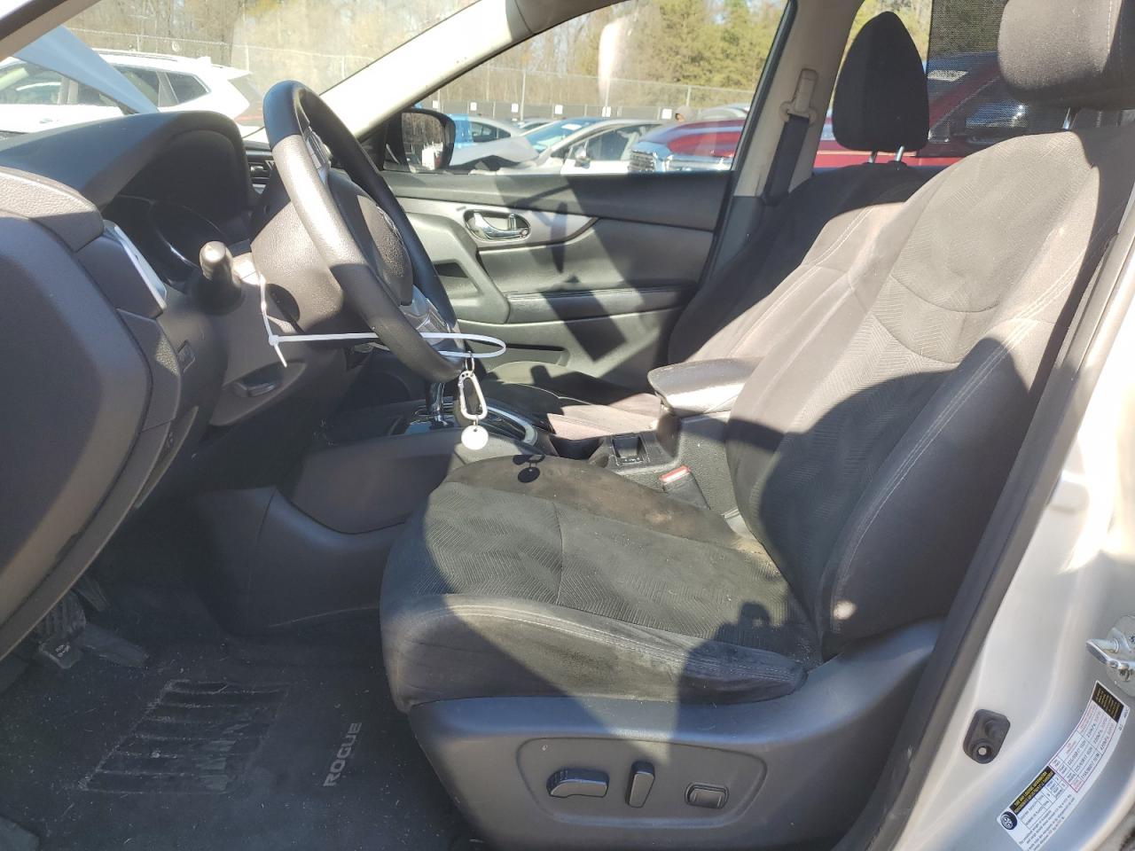 2016 Nissan Rogue - Image 7