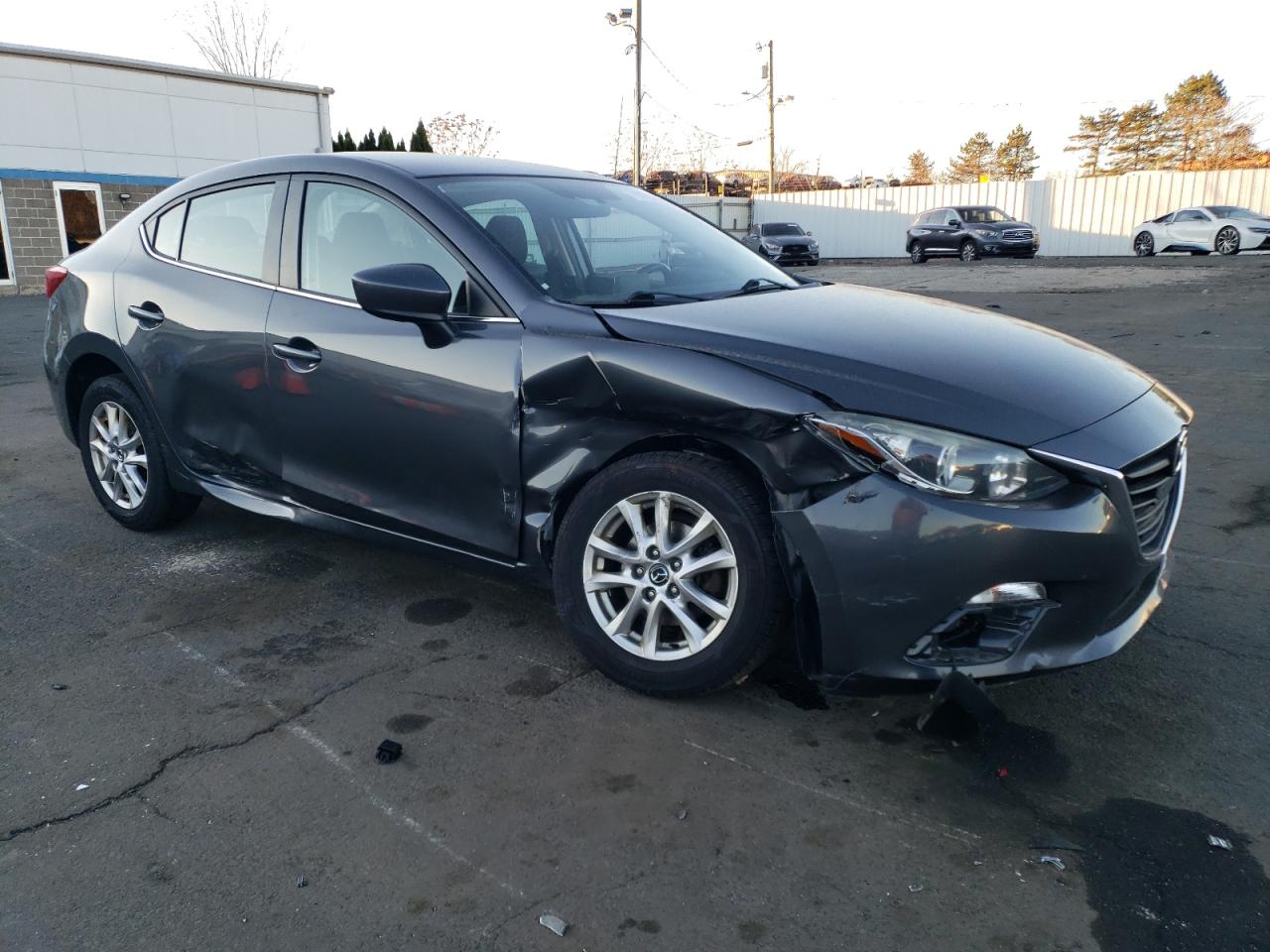 2016 Mazda 3 - Image 4