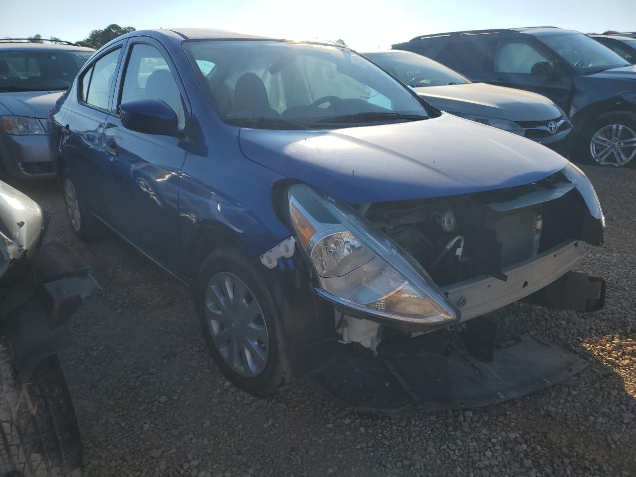 2017 Nissan Versa - Image 4