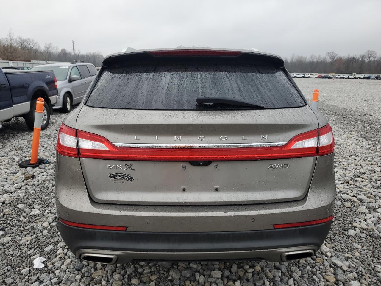 2016 Lincoln Mkx Reserve VIN: 2LMTJ8LR8GBL82208 Lot: 80742684