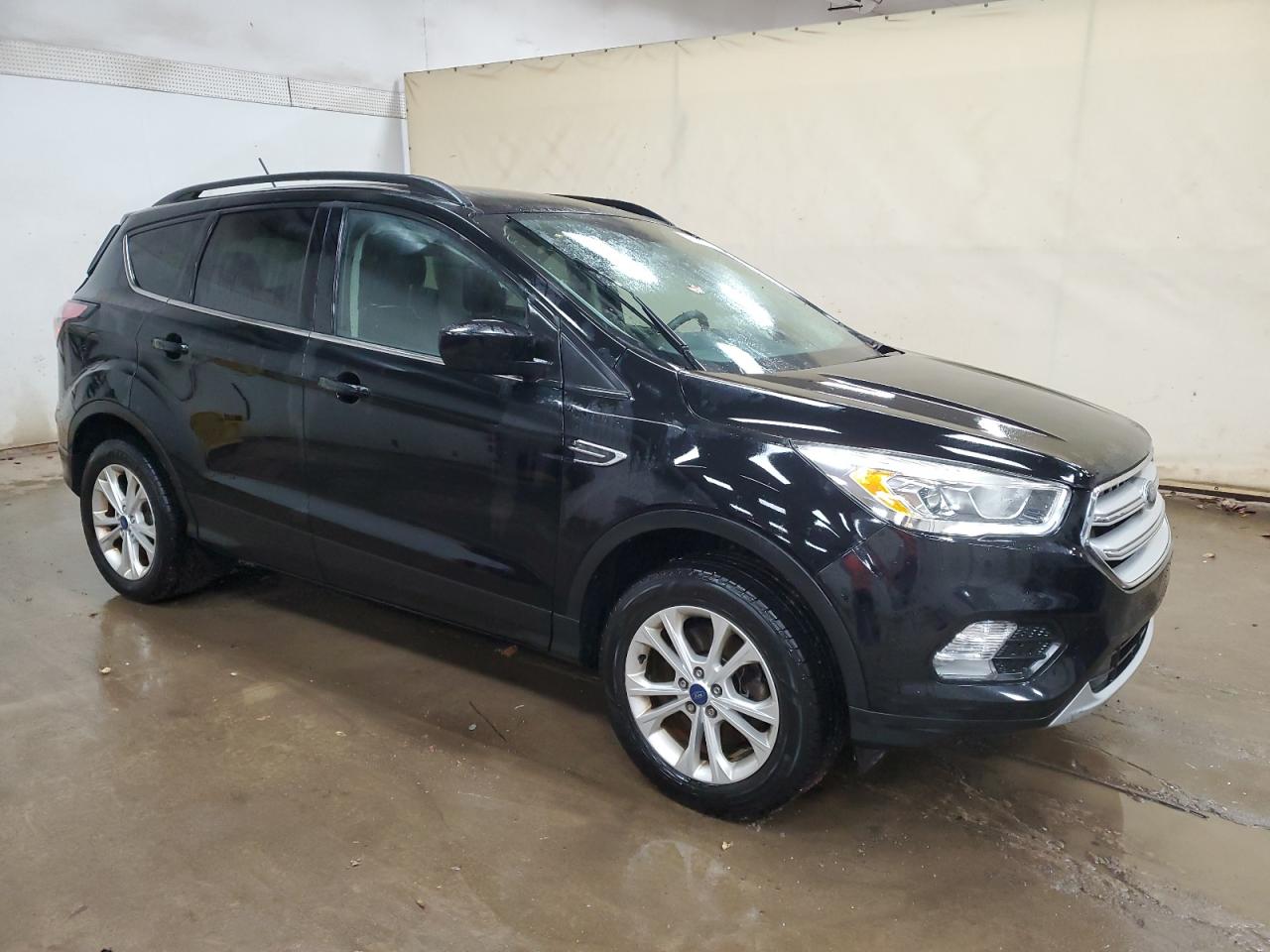 2018 Ford Escape - Image 4