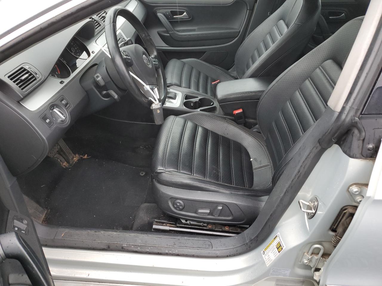 2009 Volkswagen Passat CC - Image 7