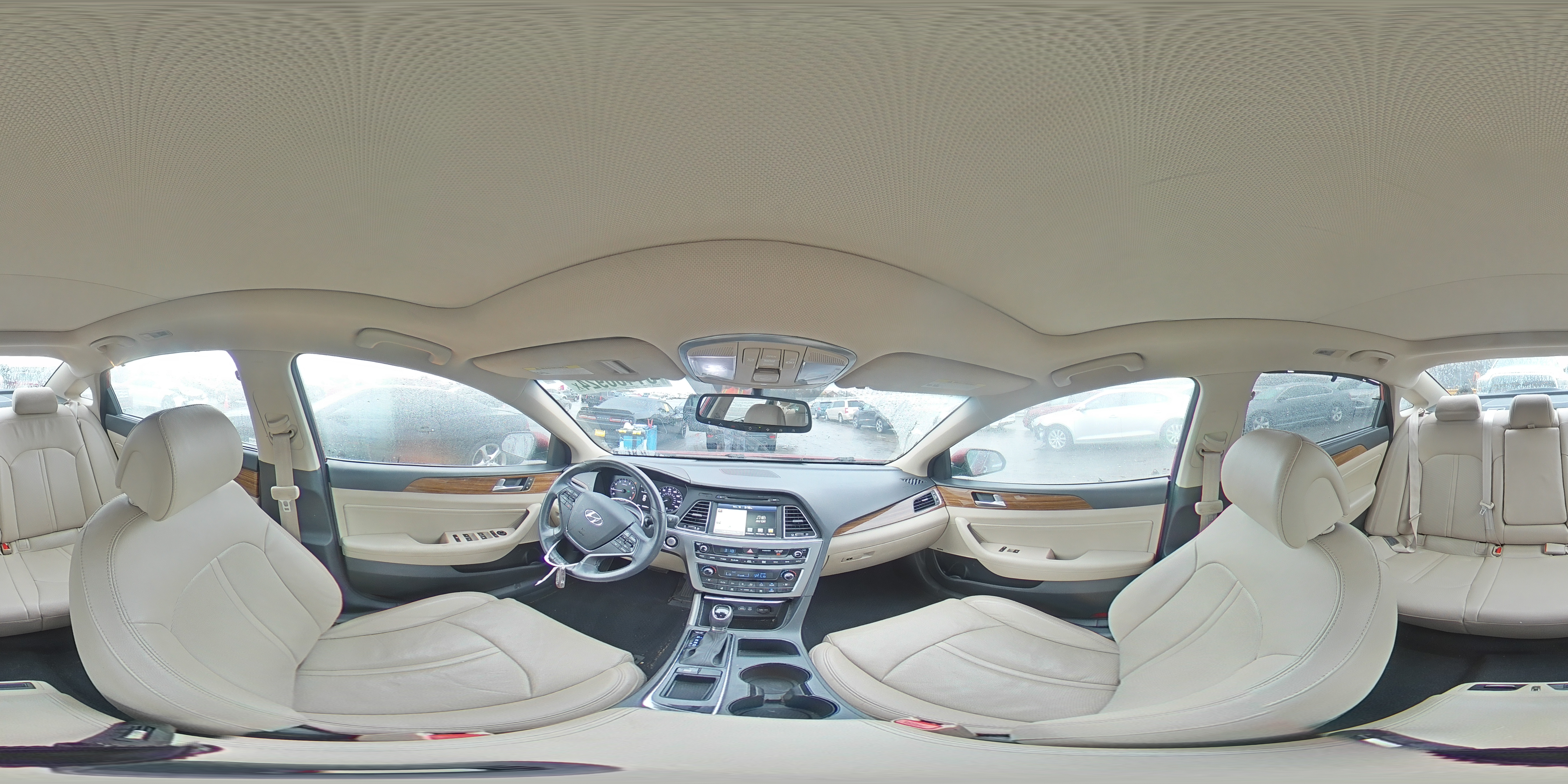 2015 Hyundai Sonata - Image 14
