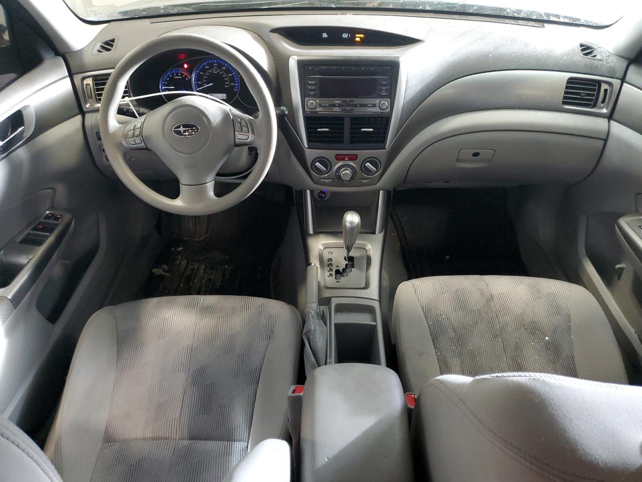 2010 Subaru Forester - Image 8