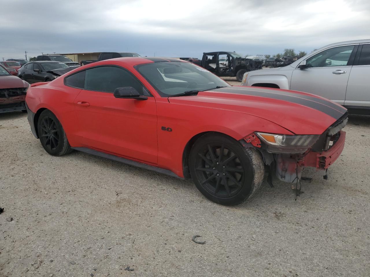 VIN 1FA6P8CF7G5322464 2016 FORD MUSTANG no.4