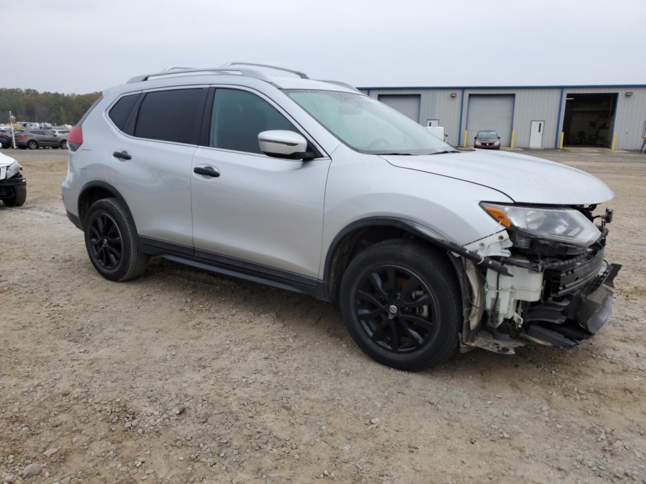 2019 Nissan Rogue - Image 4