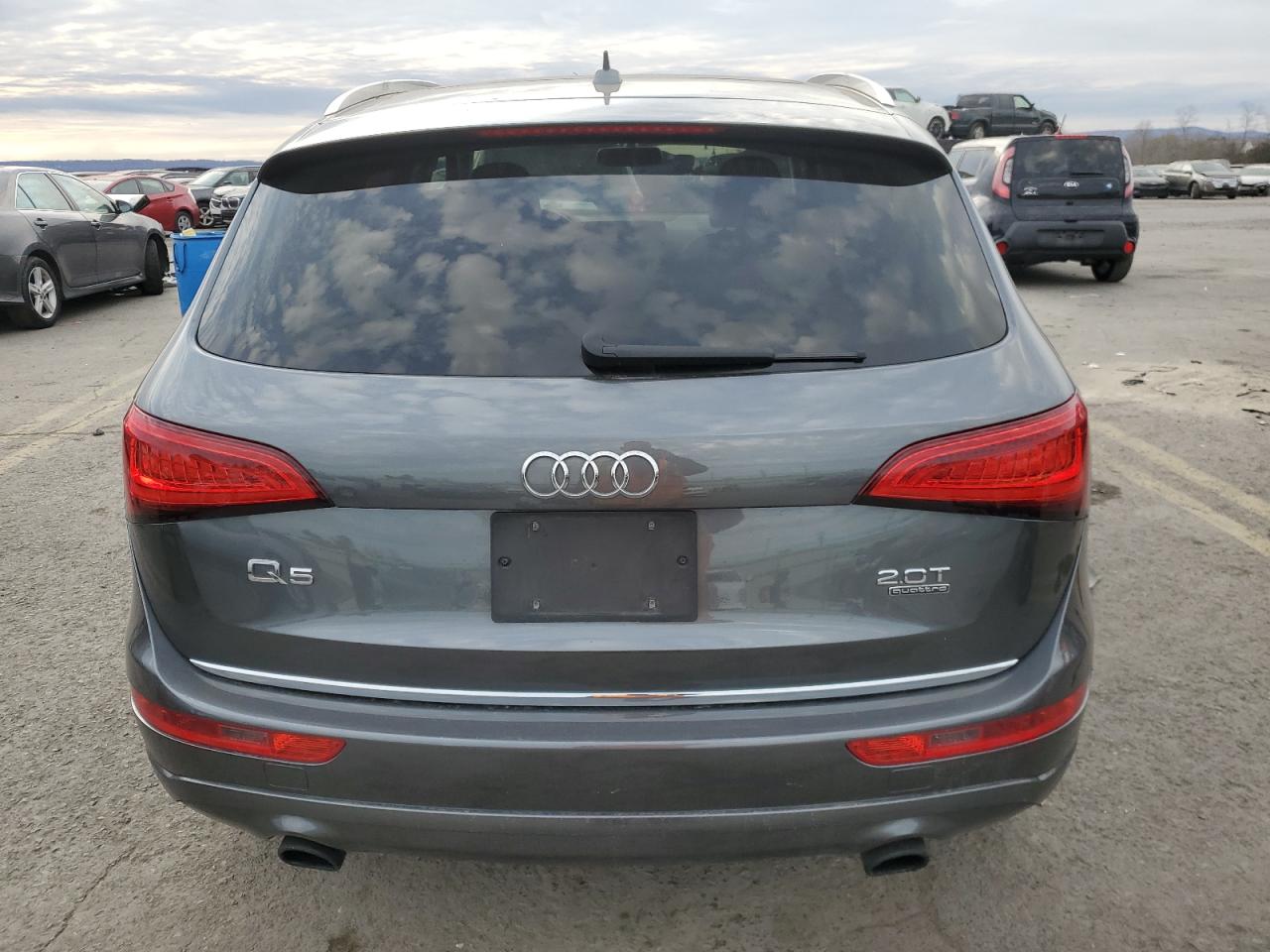 2016 Audi Q5 Premium VIN: WA1C2AFP3GA018752 Lot: 79903314