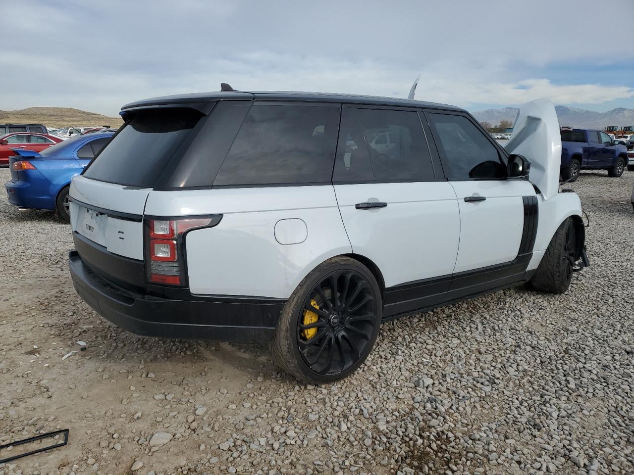 2016 Land Rover Range Rover - Image 3