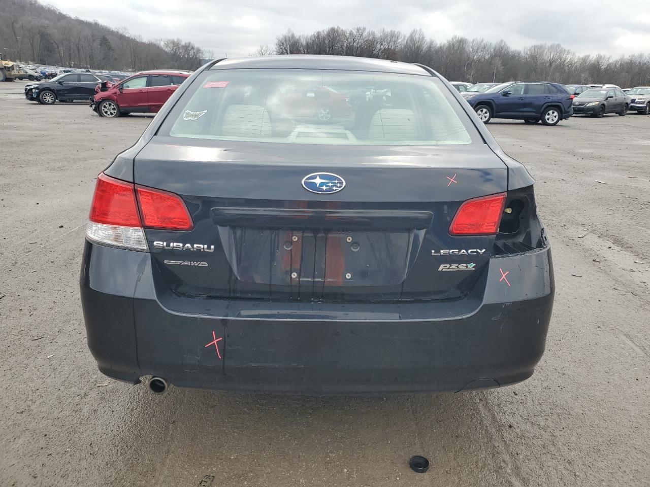 2011 Subaru Legacy 2.5I VIN: 4S3BMBA66B3228744 Lot: 81295934