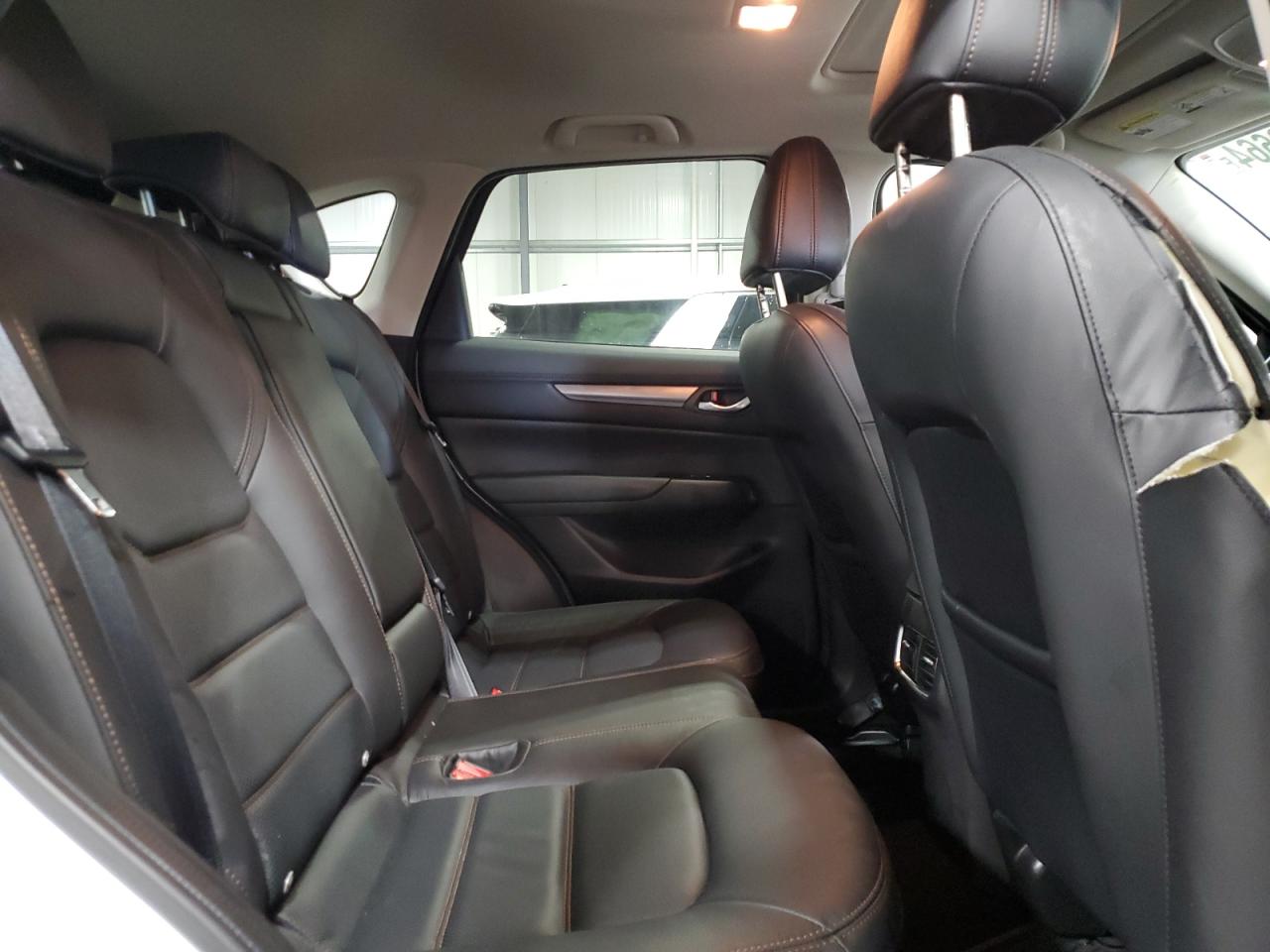 2023 Mazda CX-5 - Image 12