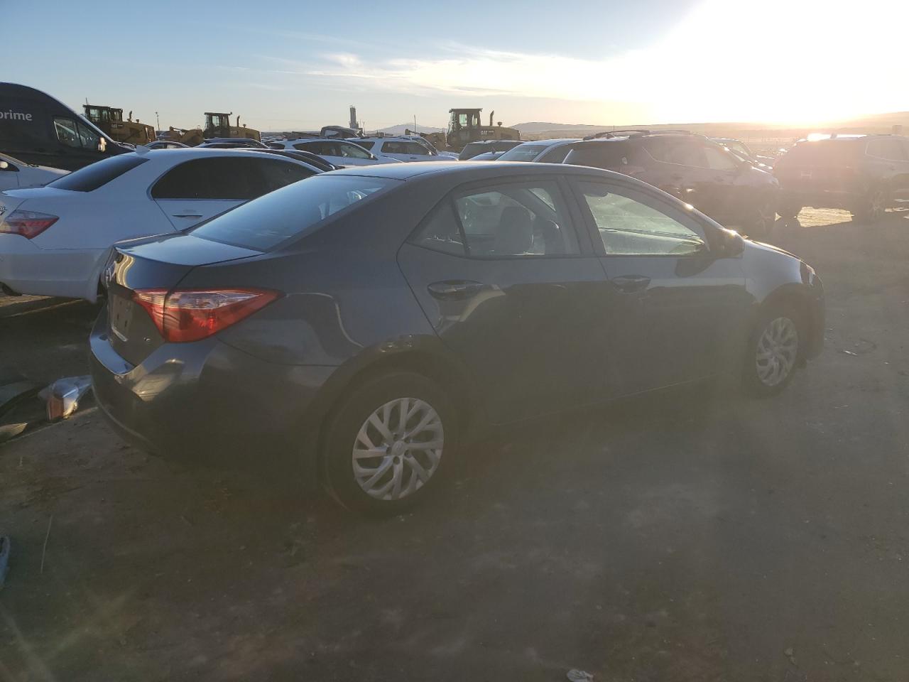 2017 Toyota Corolla - Image 3