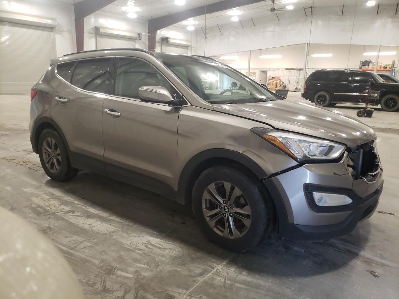 2015 Hyundai Santa Fe - Image 4