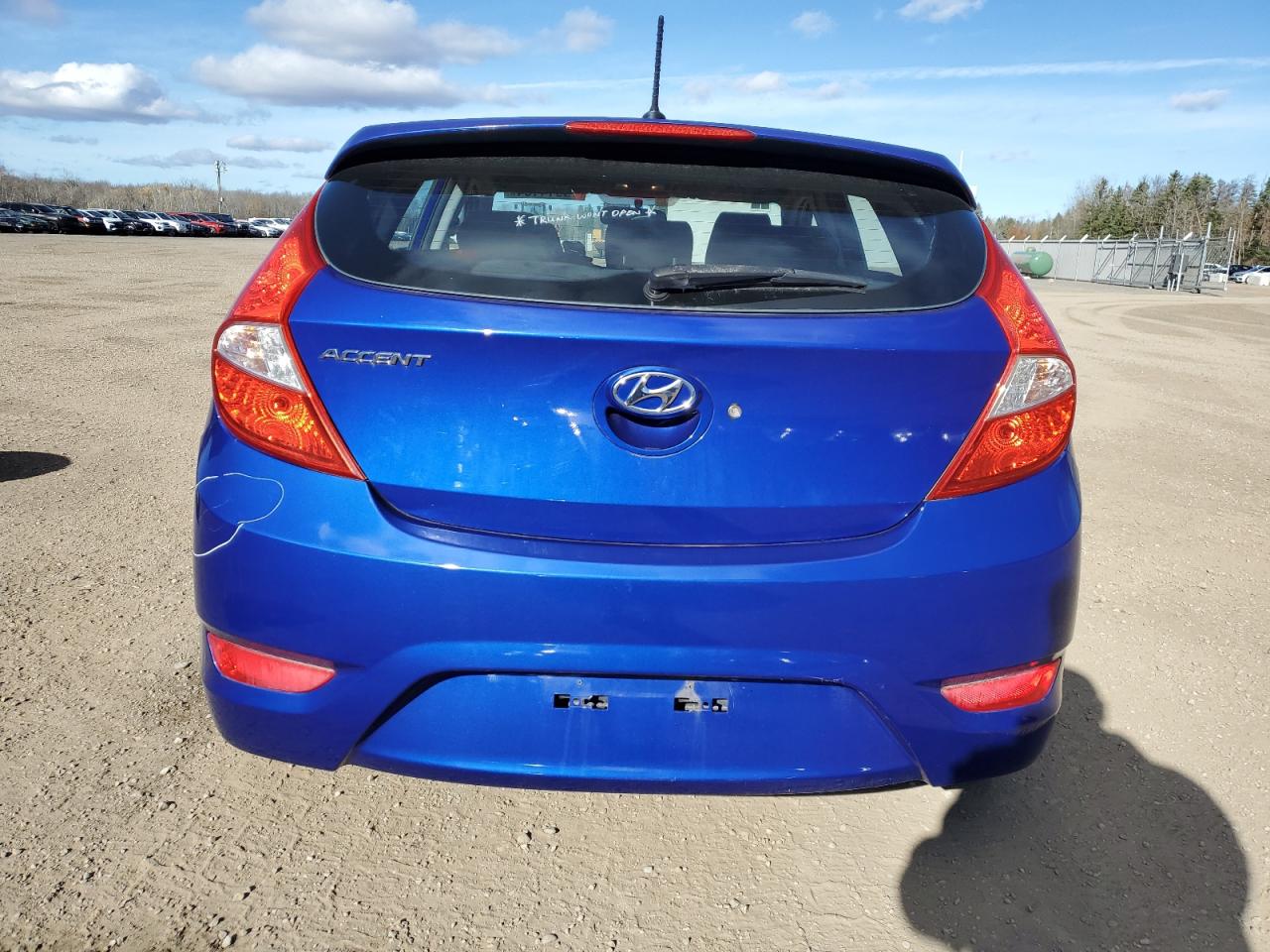 2013 Hyundai Accent - Image 6