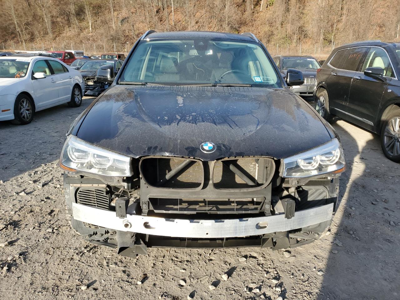 VIN 5UXWX7C54H0S19348 2017 BMW X3 no.5