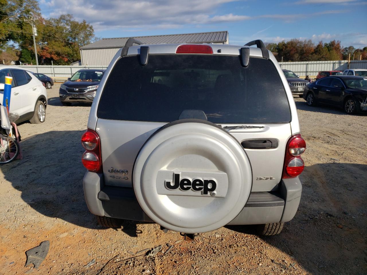 2005 Jeep Liberty Sport VIN: 1J4GL48K85W569079 Lot: 78995414