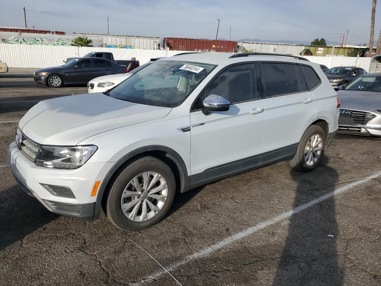 2018 Volkswagen Tiguan - Image 1