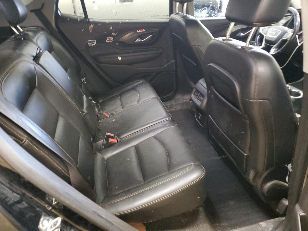 2018 GMC Terrain - Image 11