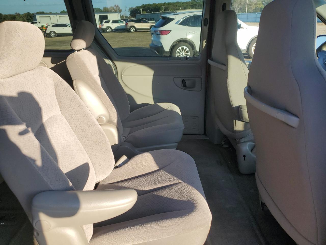 2003 Chrysler Town & Country VIN: 2C4GP24R73R362514 Lot: 79293044