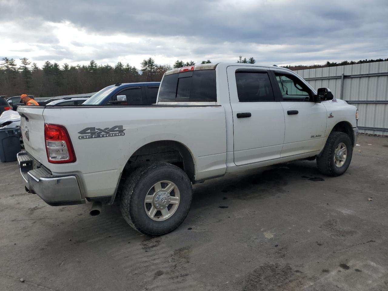 2021 RAM 2500 - Image 3