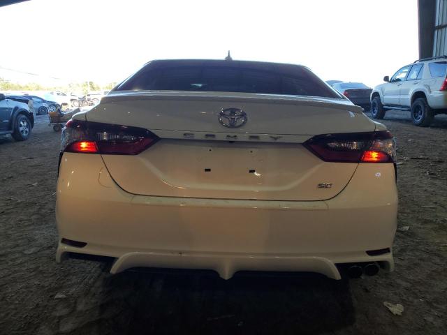  TOYOTA CAMRY 2021 Белы