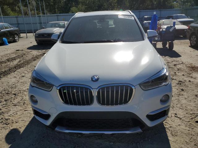  BMW X1 2017 Белы