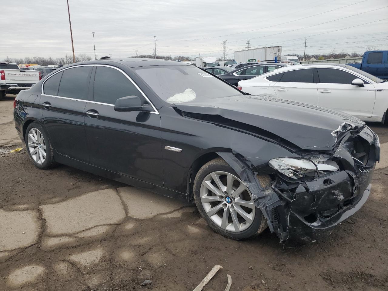 VIN WBAXH5C58DD108339 2013 BMW 5 SERIES no.4