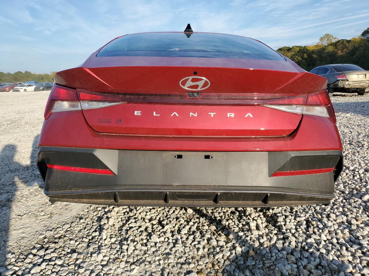 2024 Hyundai Elantra - Image 6