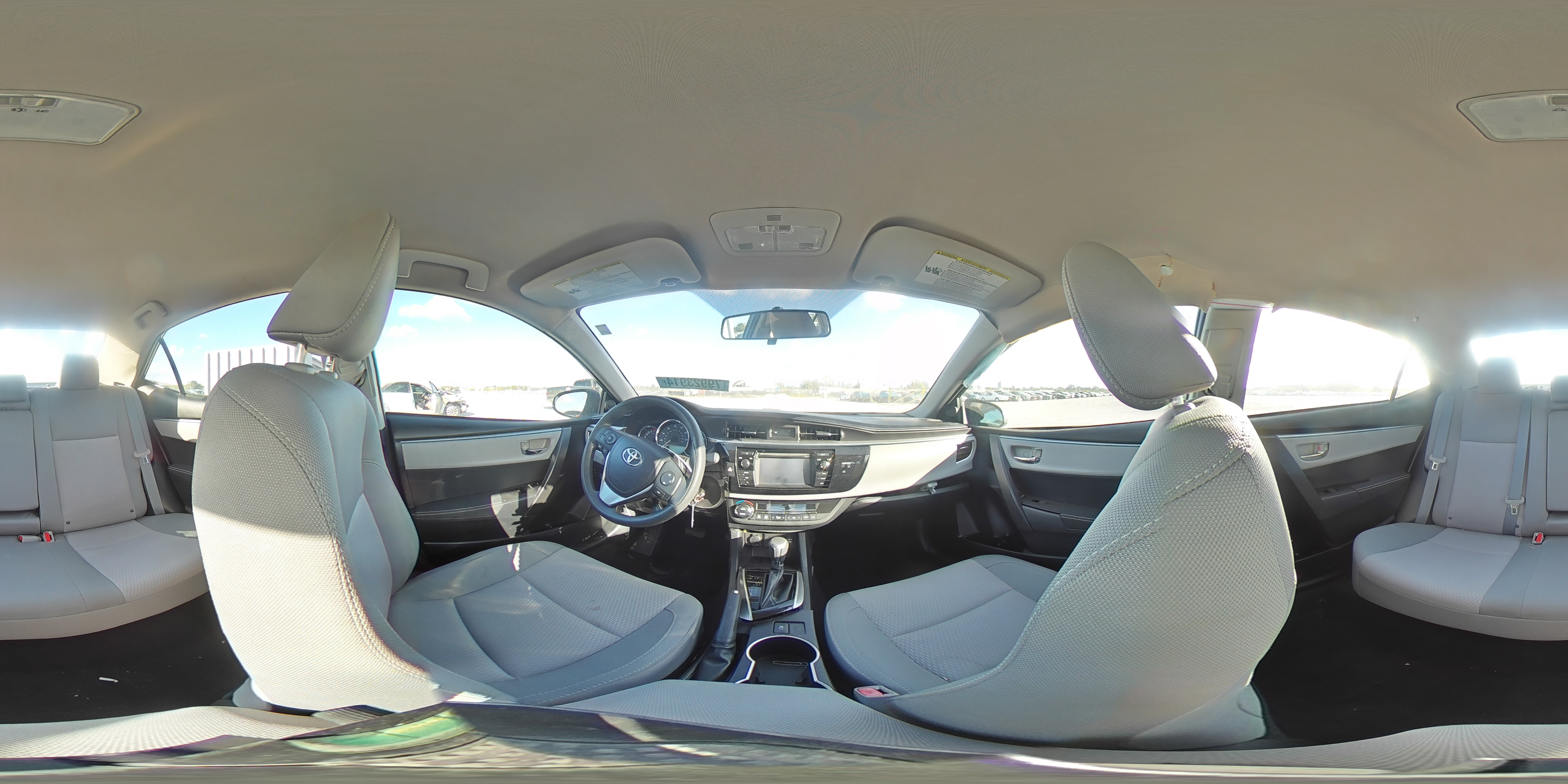 2015 Toyota Corolla - Image 12