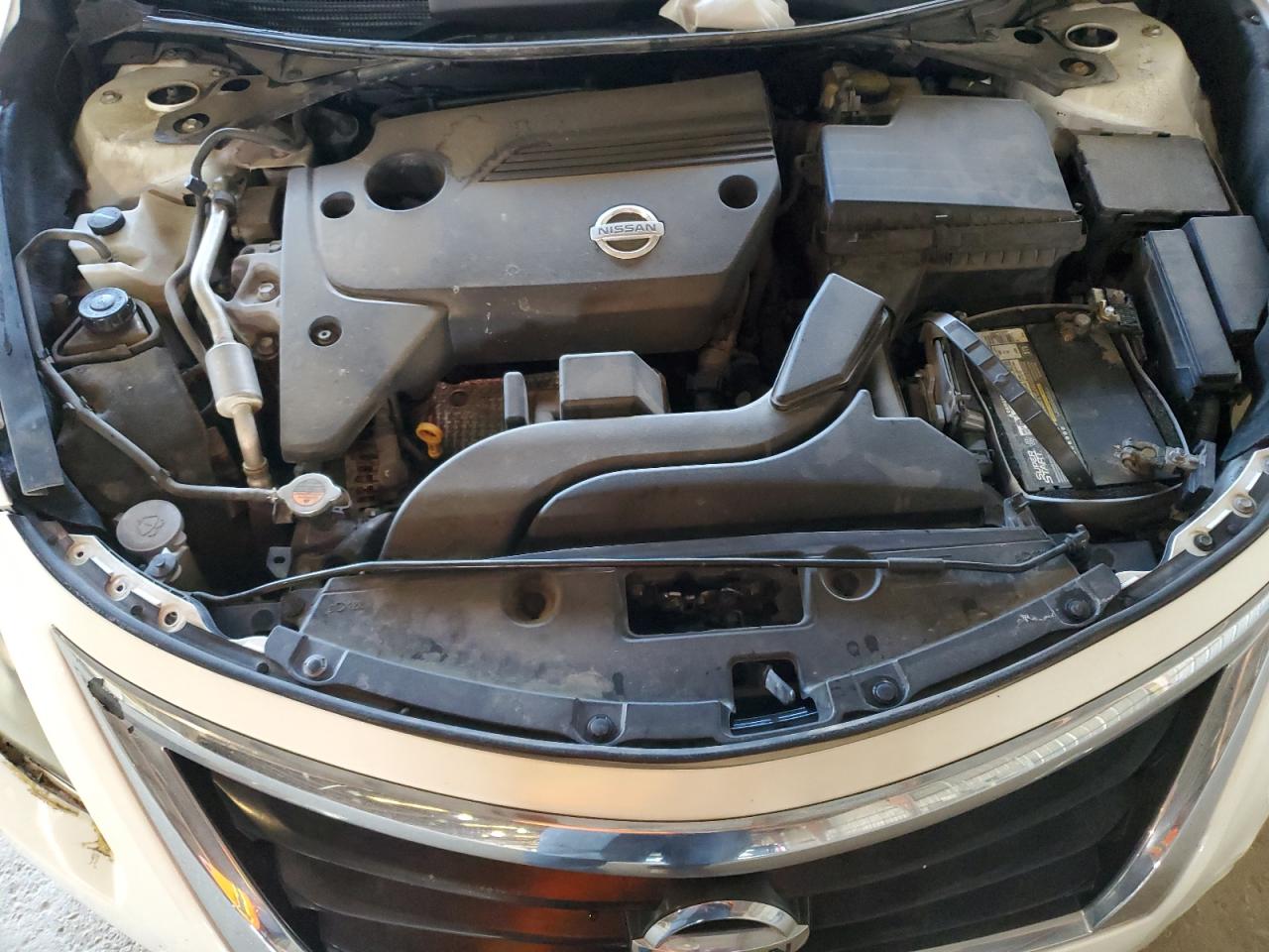 2014 Nissan Altima - Image 11