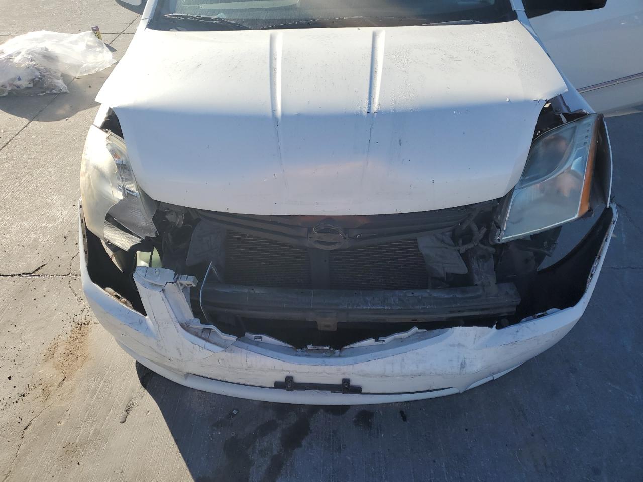 2012 Nissan Sentra - Image 13