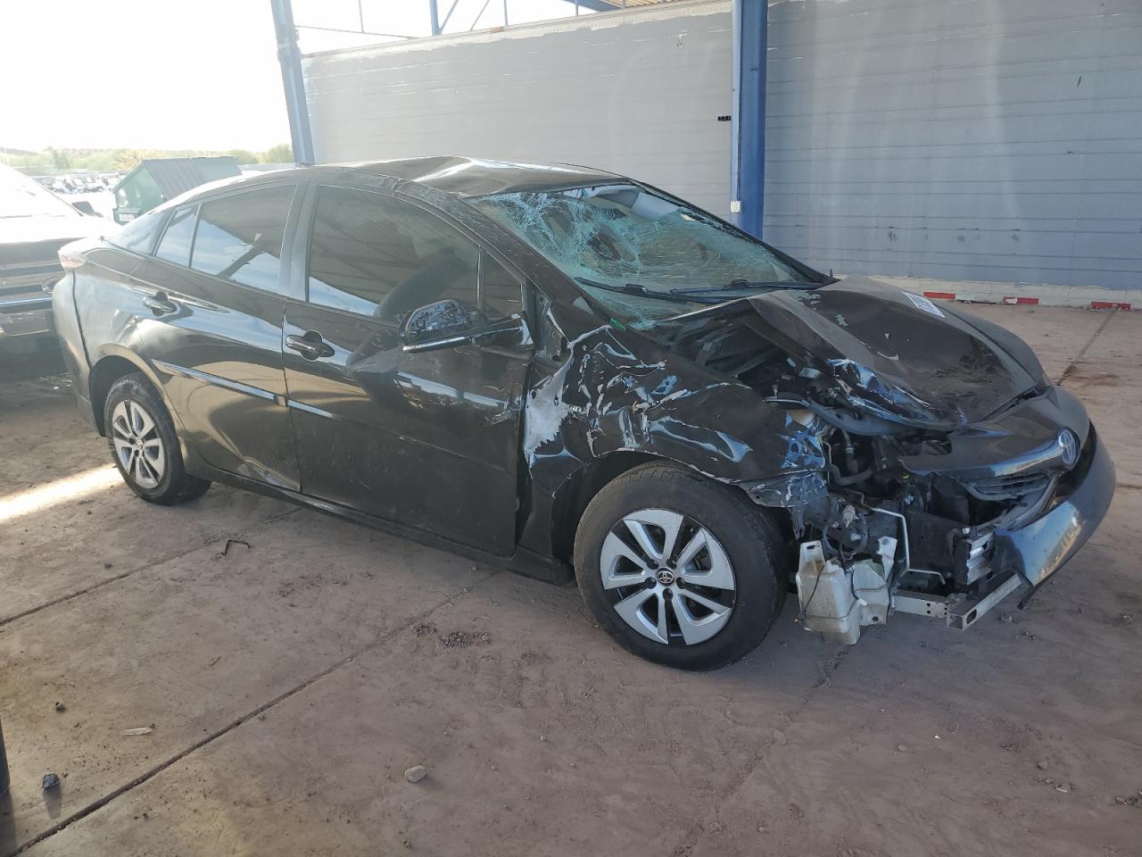 2017 Toyota Prius - Image 4